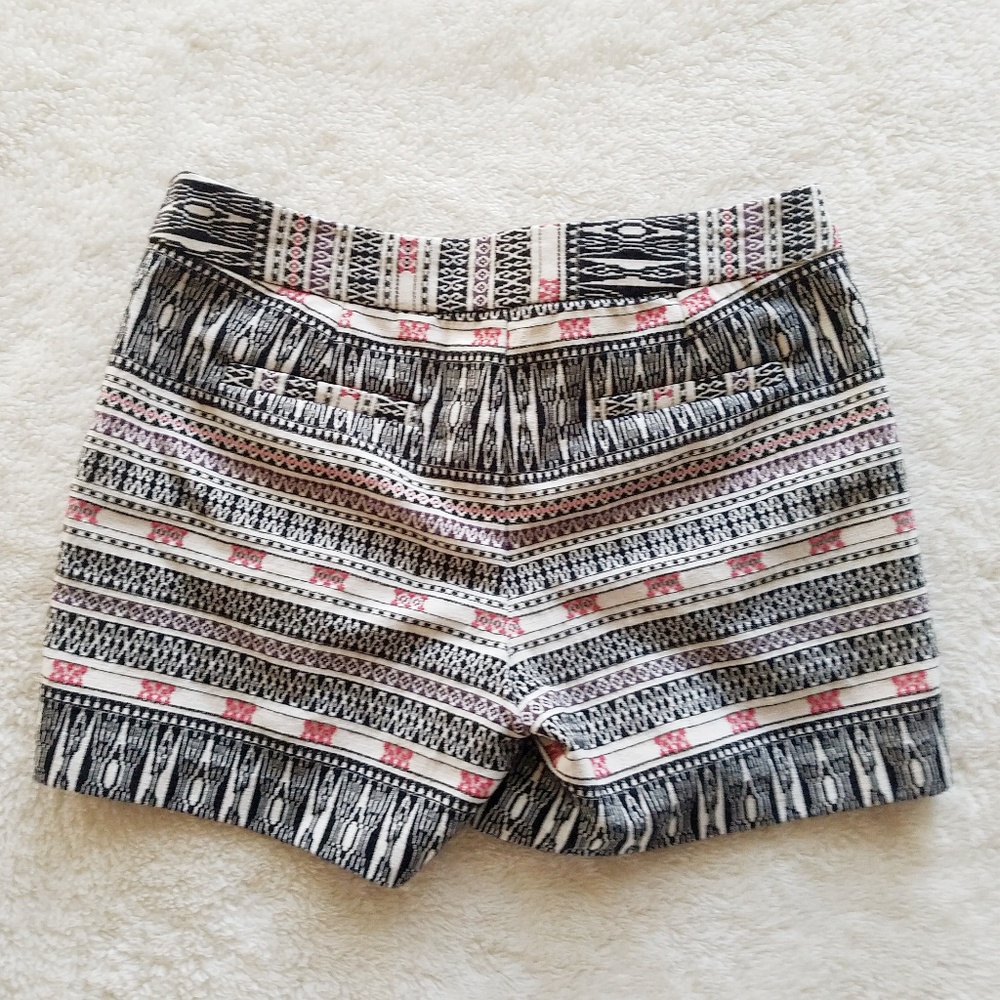 BOGO Artisan NY Tribal Print Shorts Size 2 - Picture 4 of 7